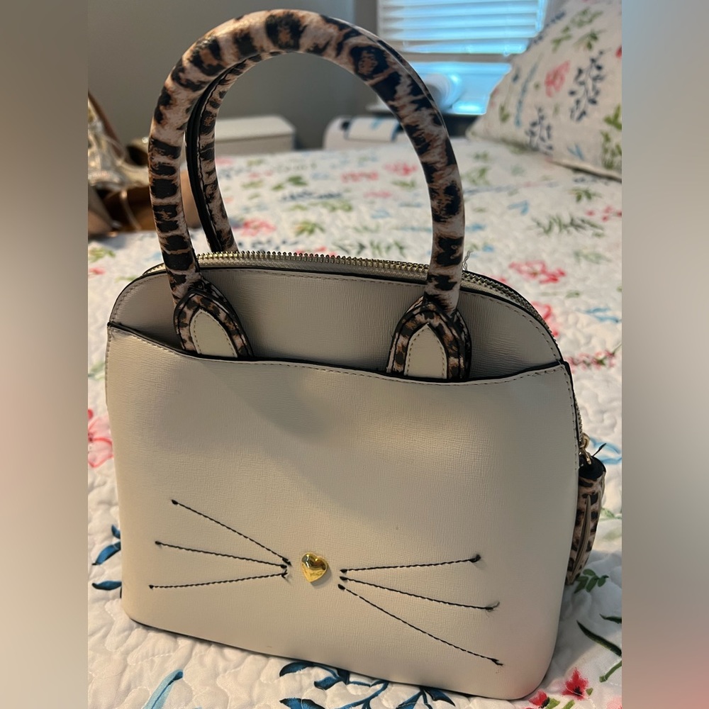 Cat handbag